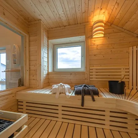 Luxus Loft Am Mueritzufer 公寓 *